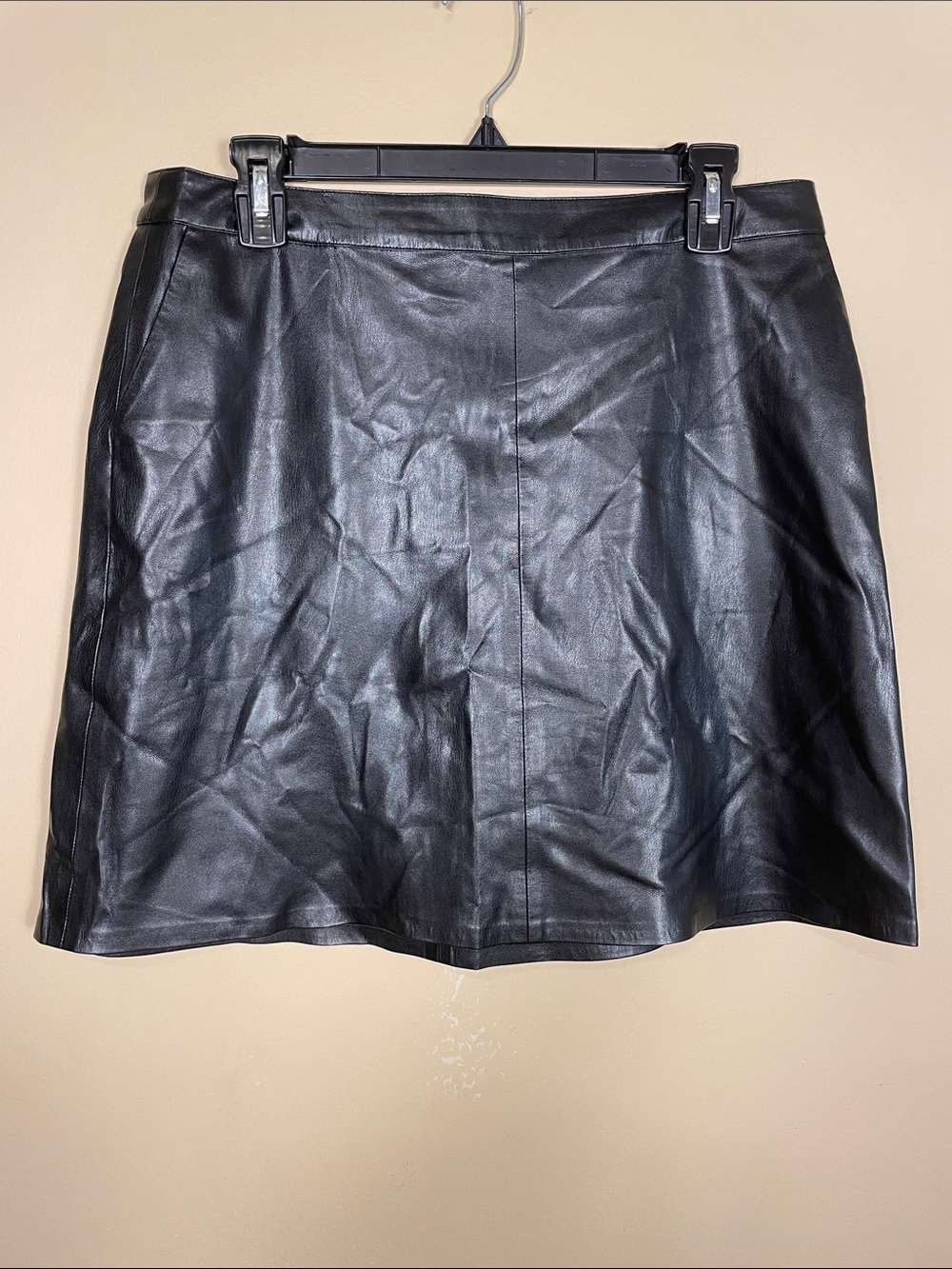 Vince Camuto Women’s Faux Leather Vegan Black A-Line Mini Skirt